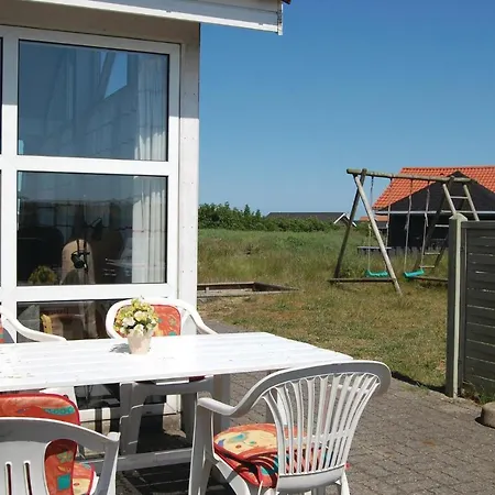 Gorgeous In Hvide Sande With Ethernet Internet Casa de Férias