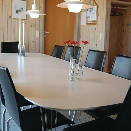 Casa de Férias Beach Front Home In Hvide Sande With Sauna